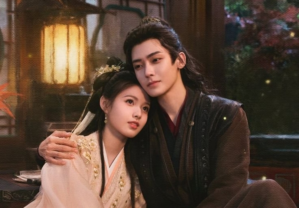 Romantic scene from Key to the Phoenix Heart Chinese drama